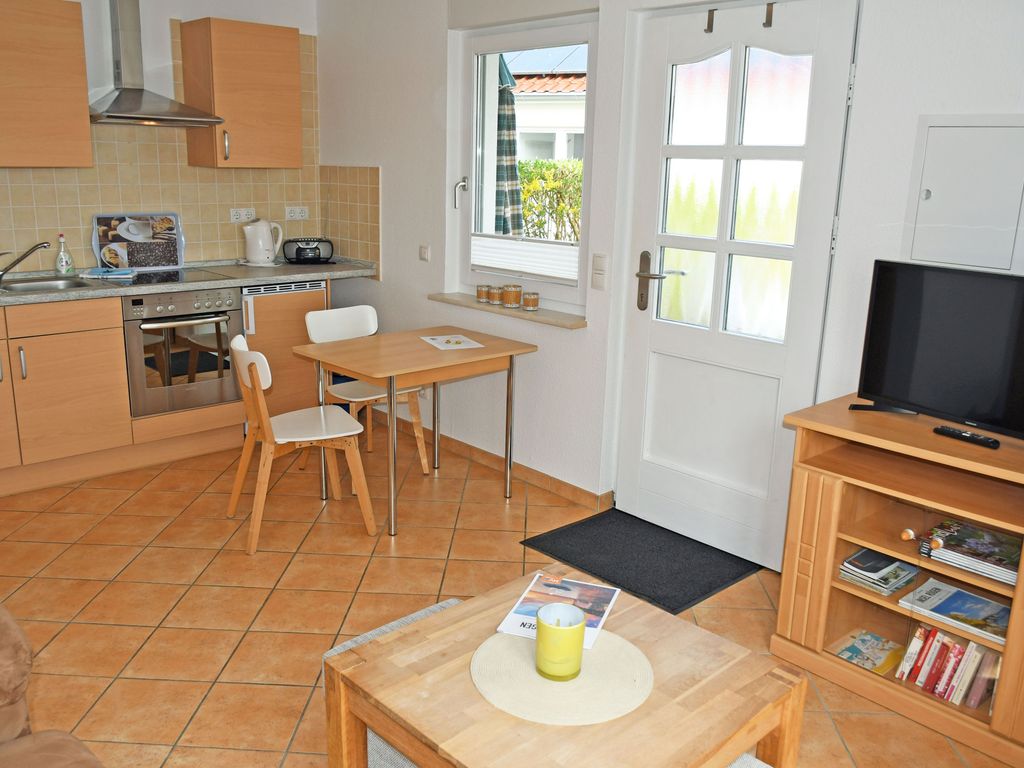 2-Raumferienwohnung m. Terrasse Zweierkoje - schöne Ferienwohnungen mit Terrasse im Zentrum von Rügen detail 4