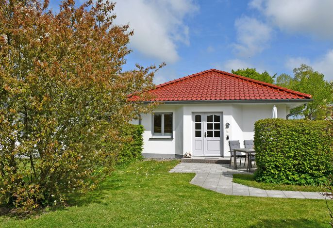 schöne Ferienwohnungen mit Terrasse im Zentrum von Rügen