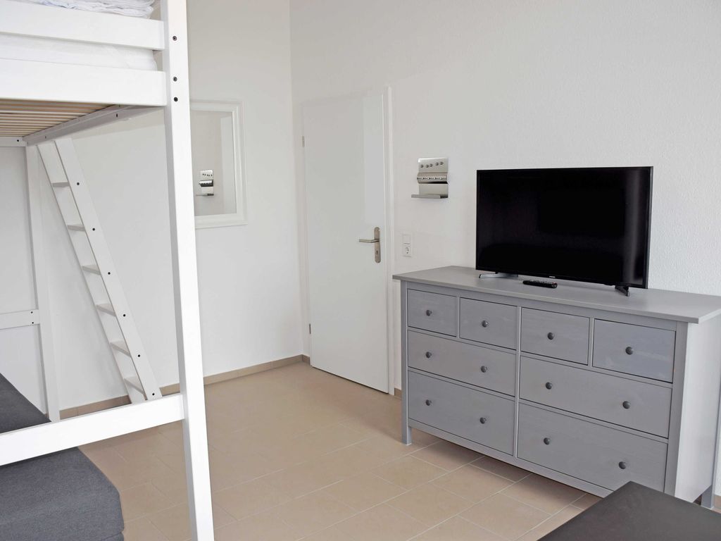 01 Ferienwohnung Ida mit Balkon und Strandkorb B - Ferienwohnungen im Haus Ida im Ostseebad detail 2