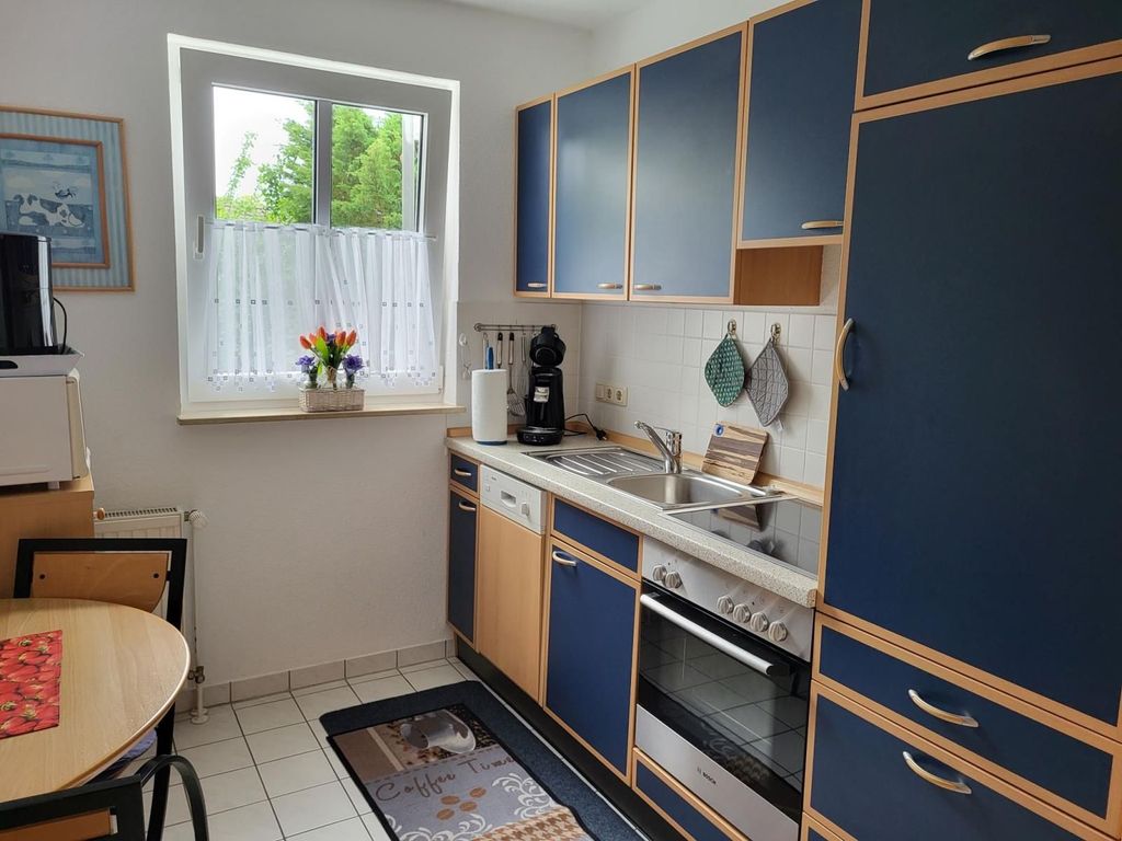 EIN-10 - Helle 2-Zimmer-Wohnung mit Balkon & Komfort (HT) - Residenz Villa Eintracht - Ferienapartments in Göhren detail 3