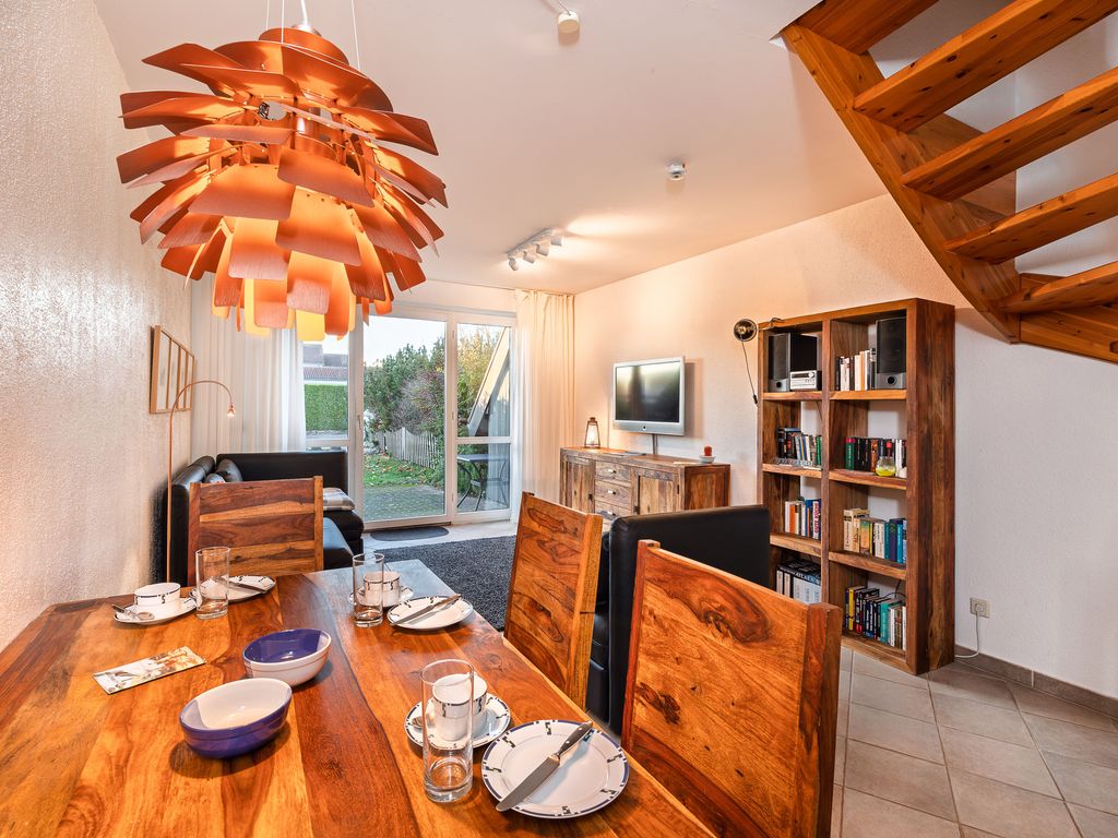 Haus Wittow - Modernes Ferienhaus mit Garten in Breege