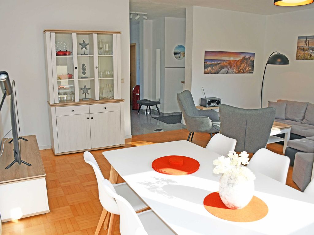 03 Fereinwohnung mit Terrasse EG/OG Dranske - schöne Ferienwohnungen in Dranske auf dem Windland! detail 3