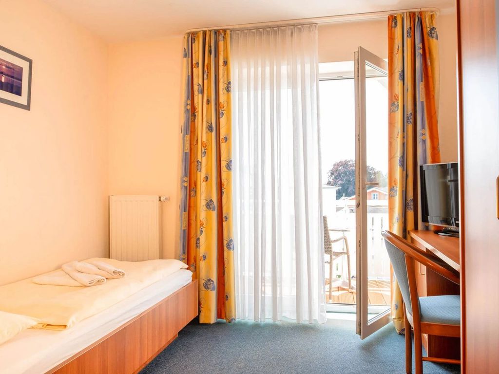 Einzelzimmer mit Balkon 314