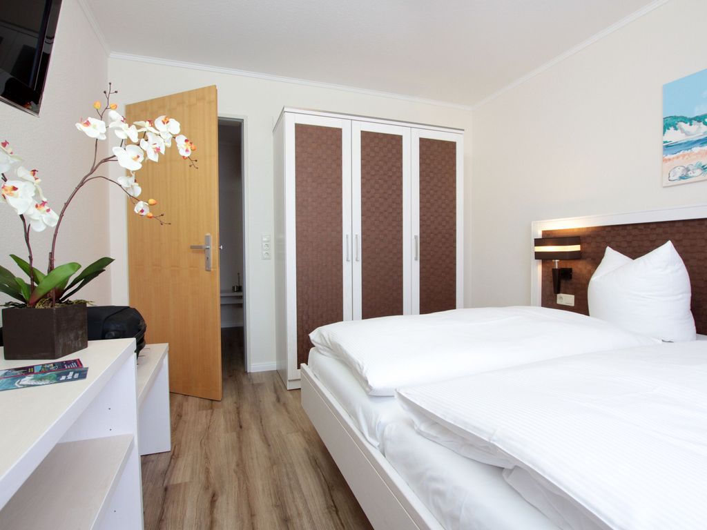 2-Raum-Ferienwohnung mit Balkon 442 - Park-Ferienwohnungen Ostseebad Sellin 500 m zum Strand detail 3