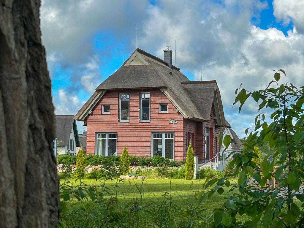 Rügen, Exklusives Luxus-Ferienhaus mit Whirlpool detail 2