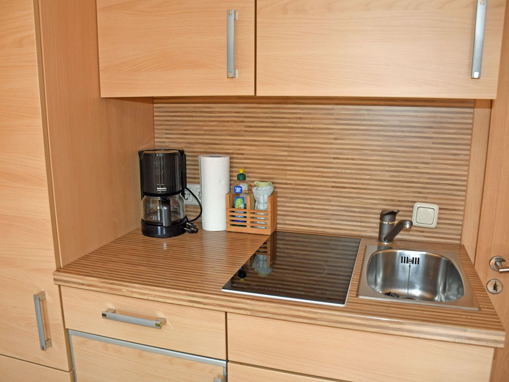 Ferienwohnung petit mit Sonnenterrasse - ruhig gelegene Ferienwohnungen mit Sonnenterrassen detail 3