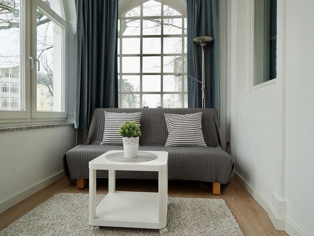 12 Ferienappartement Jasmund mit Balkon - Appartementhaus Haus Arkona detail 4