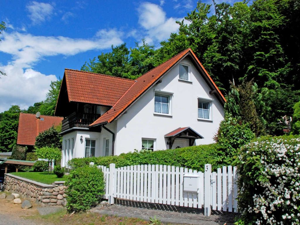Ferienwohnung Lisa mit Terrasse am Küstenwald detail 1