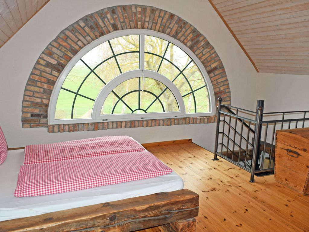 Ferienwohnung Alte Scheune mit mit Gartenterrasse - Ferienwohnungen im Süden von Rügen mit Sauna detail 3