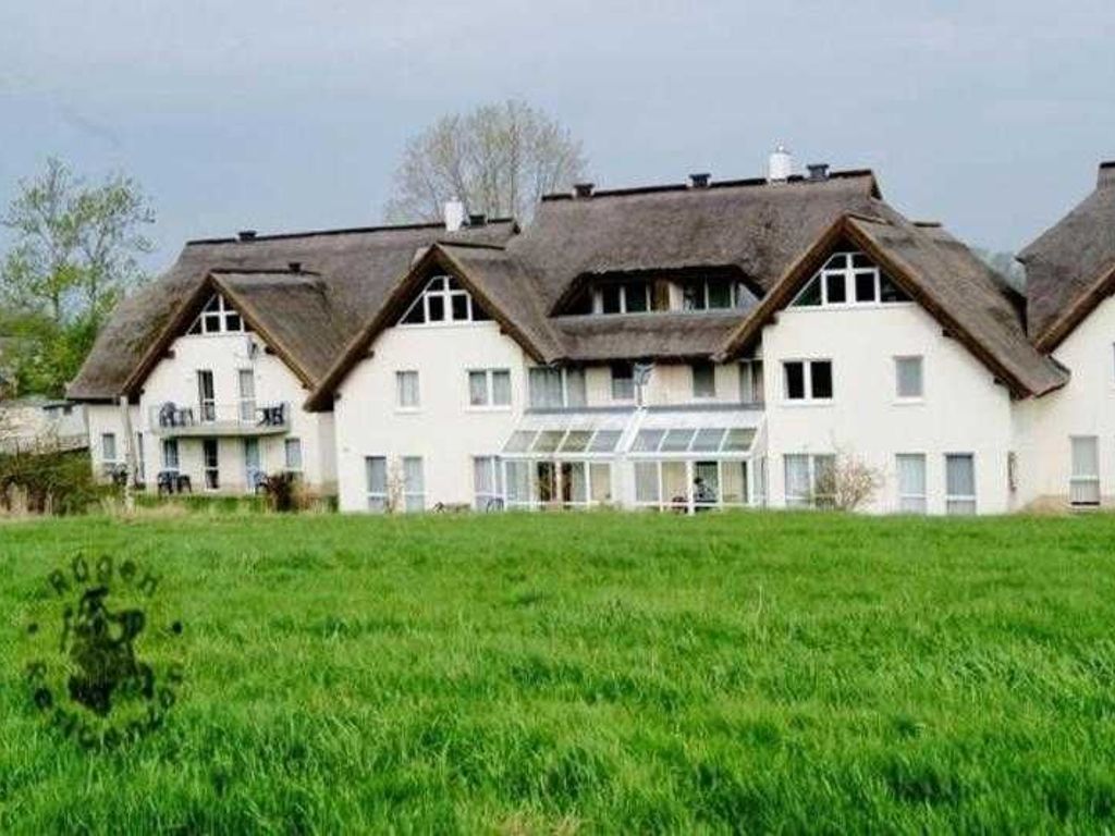 Strandhaus Lobbe Whg 18+Balkon detail 1