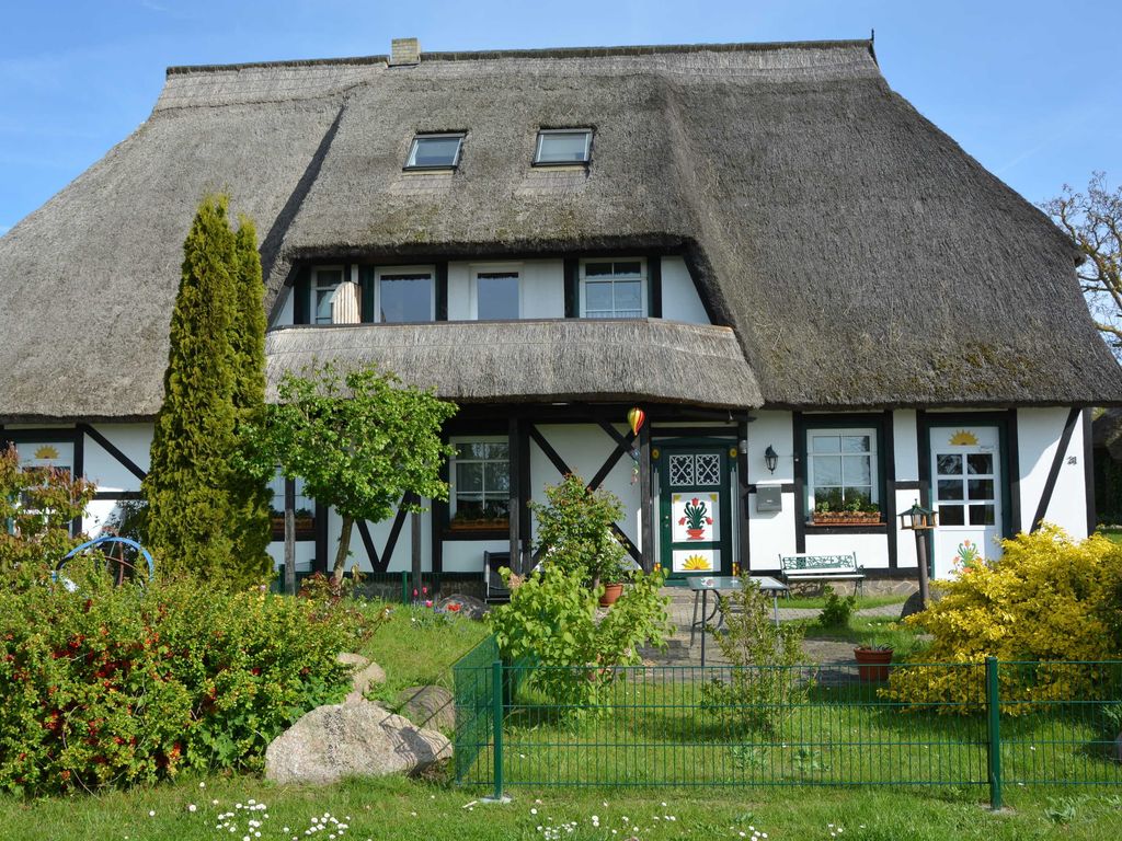 ,,Mönchgutperle