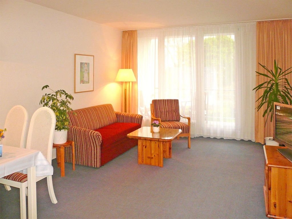 2 Zimmer Apartment mit Süd-Loggia - Haus Seeschwalbe im Ostseebad Göhren detail 3