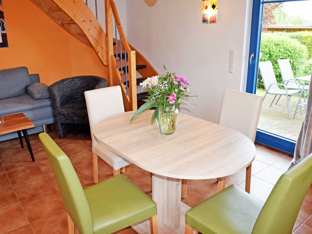 Appartement 7 Küstenhus mit Terrasse - Ferienappartements zum Ostseestrand mit Terrasse detail 3