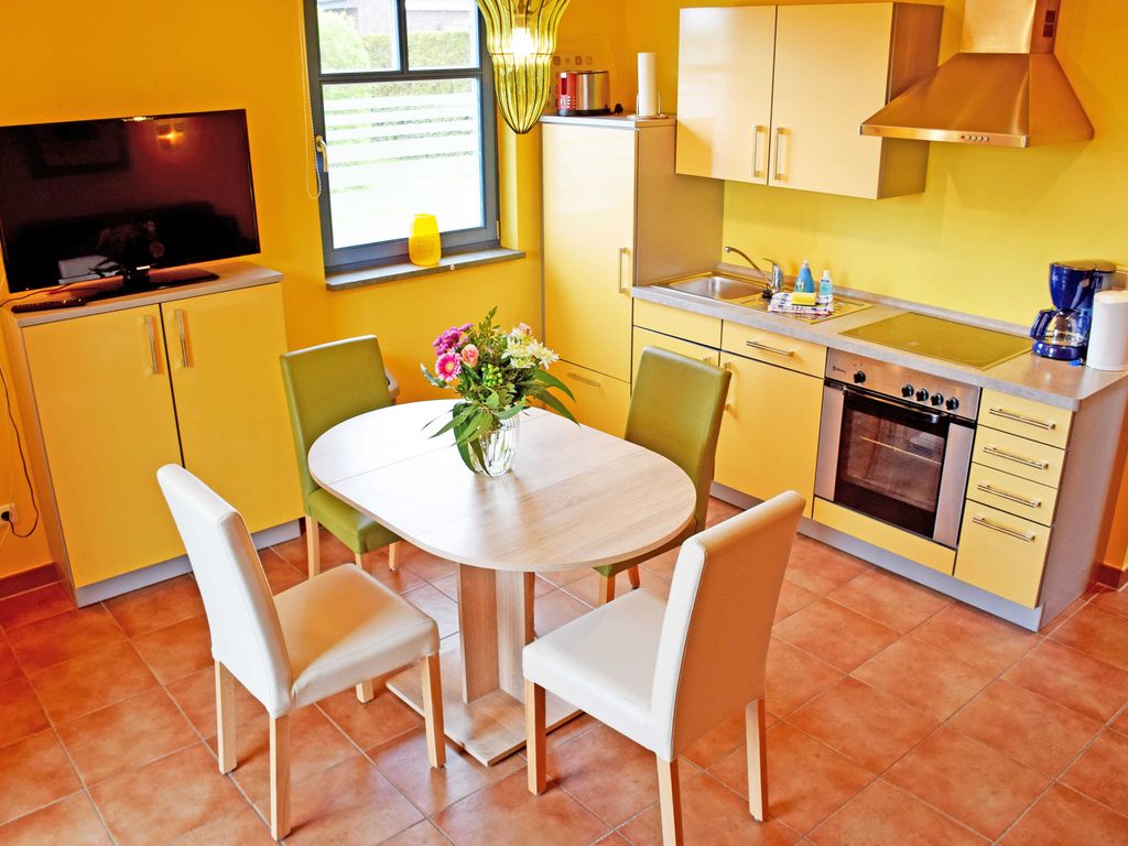 Appartement 7 Küstenhus mit Terrasse - Ferienappartements zum Ostseestrand mit Terrasse