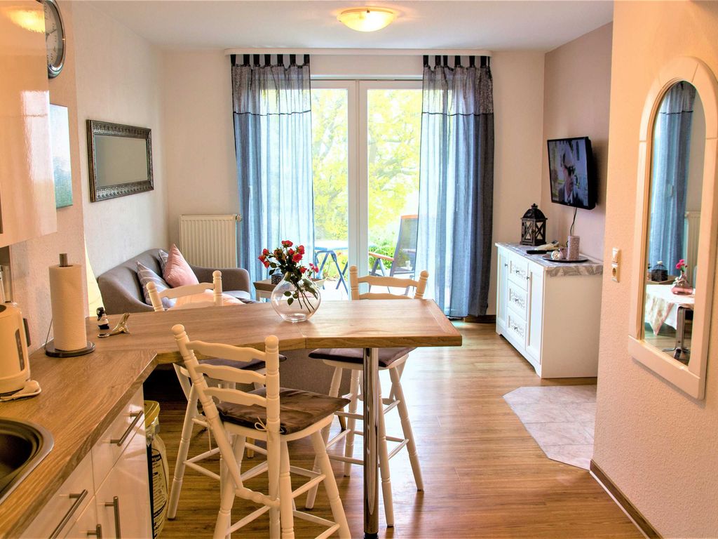 Ferienwohnung Luv mit Seeblick - Ferienwohnungen Haus Inselblick mit Seeblick detail 3