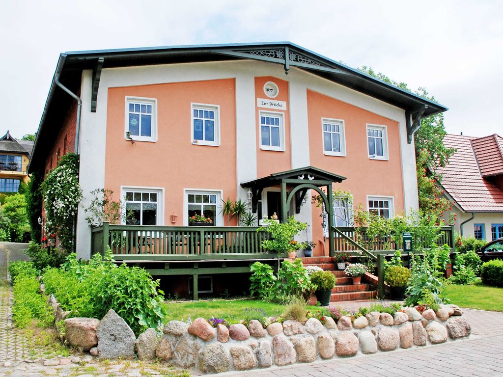 Appartementhaus zur Brücke direkt am See