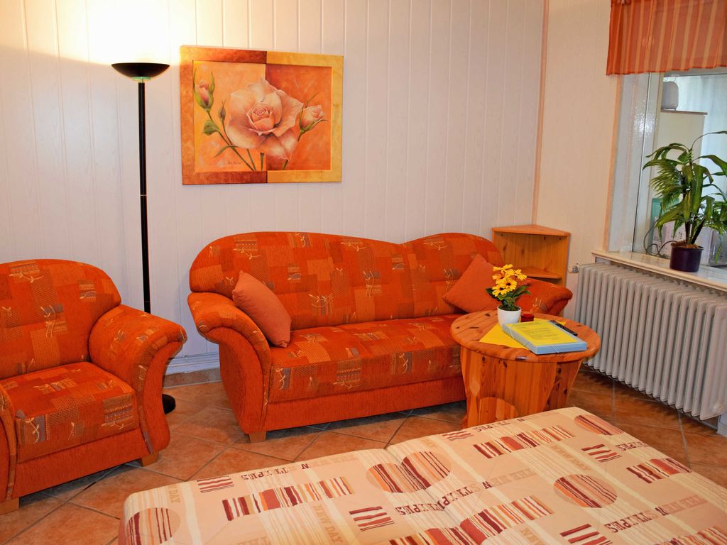 03 Ferienwohnung mit Terrasse - Ferienwohnungen mit Terrasse im Ostseebad Sellin detail 1
