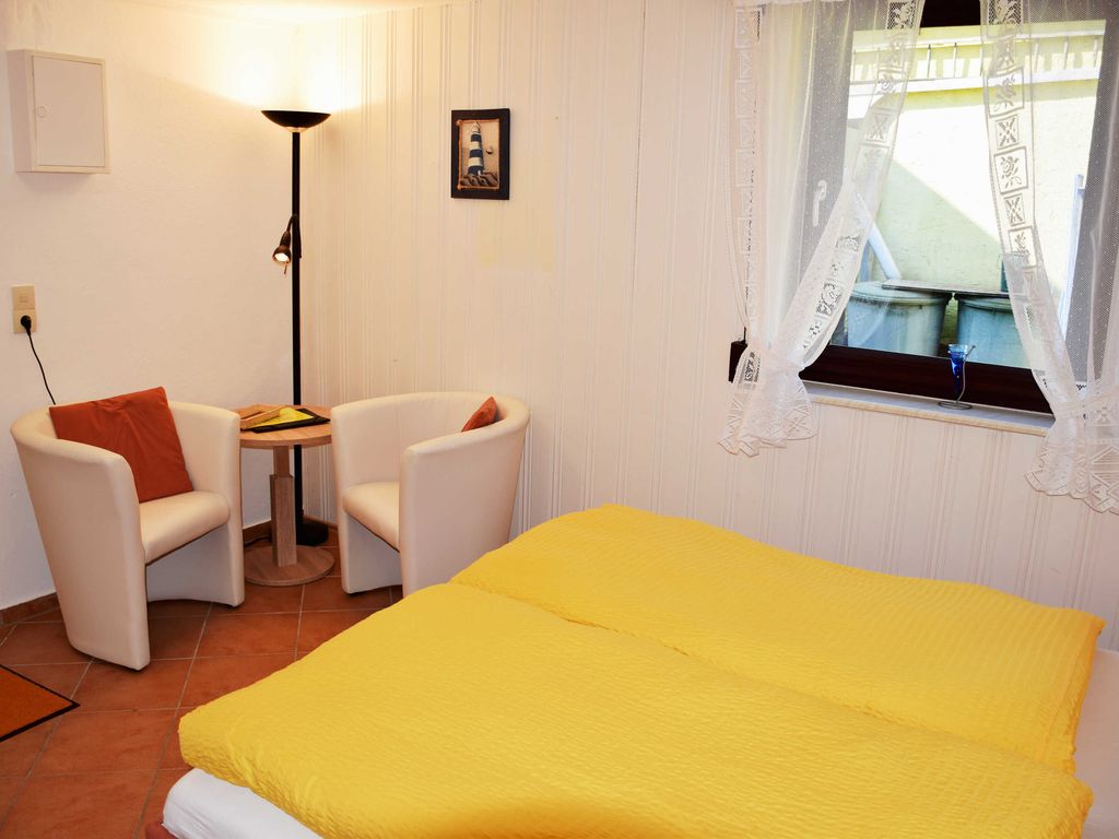 01 Ferienwohnung mit Terrasse - Ferienwohnungen mit Terrasse im Ostseebad Sellin detail 3