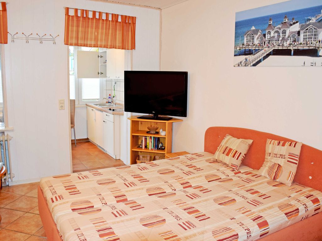03 Ferienwohnung mit Terrasse - Ferienwohnungen mit Terrasse im Ostseebad Sellin detail 2
