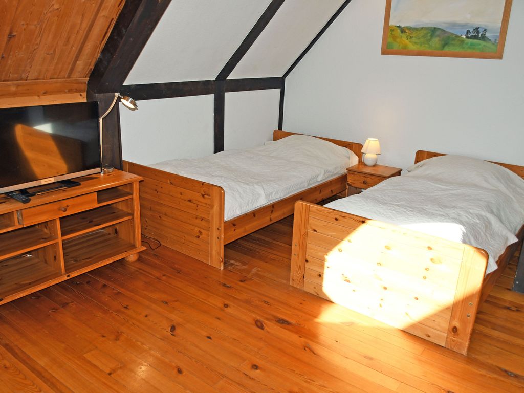 große Ferienwohnung mit Terrasse und Gartenblick (S) - Ferienwohnungen in Groß Zicker auf der Insel Rügen detail 3