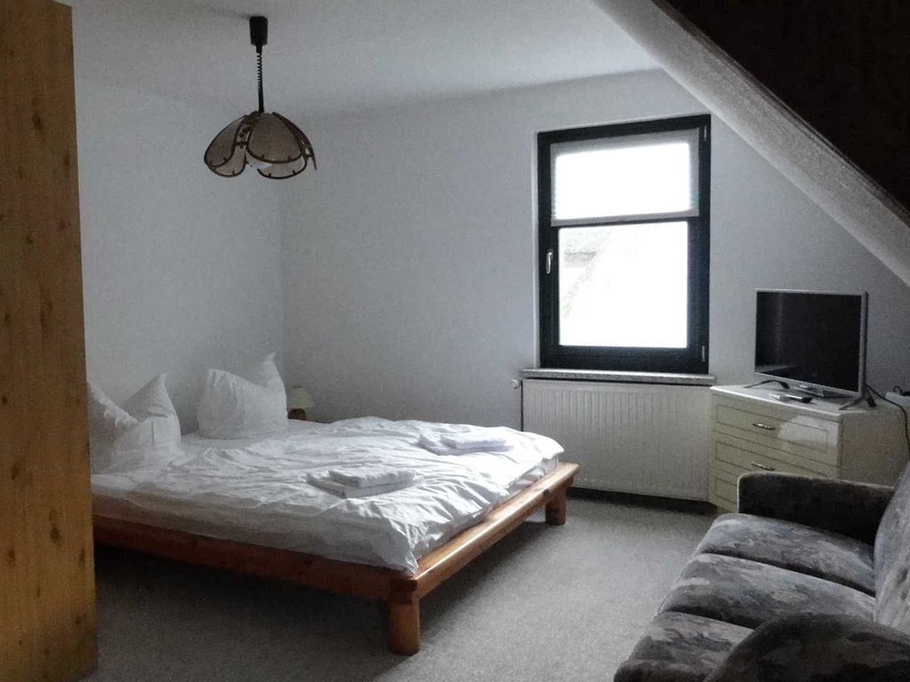 Doppelzimmer 25 m² (Gemeinschaftsbad)
