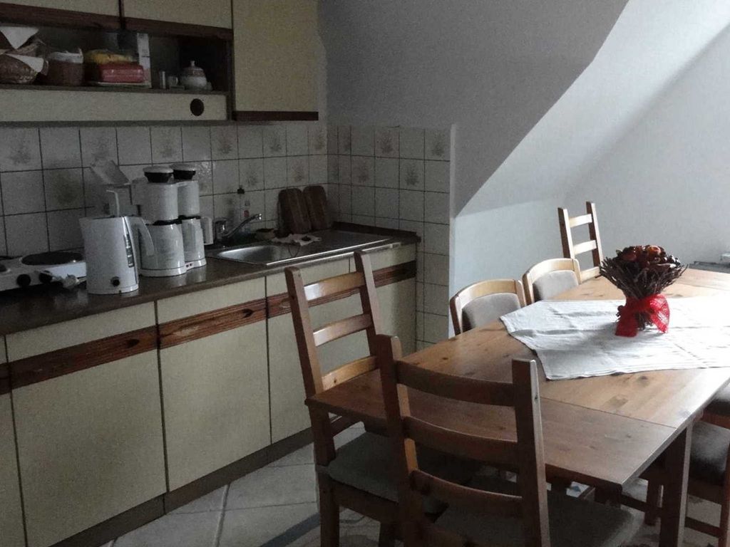 Doppelzimmer 15 m² (Gemeinschaftsbad) - Reetdachhaus Landhaus Ulrich detail 3