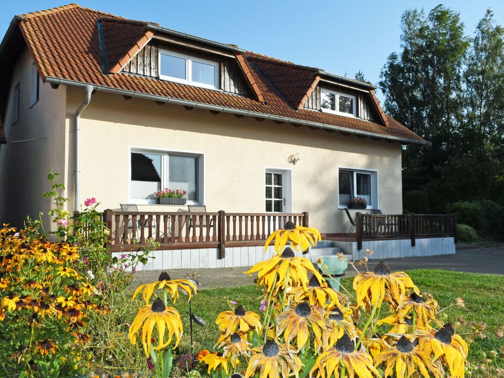 Ferienappartements auf Rügen mit Terrasse detail 1