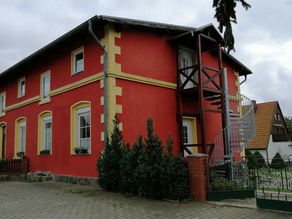 Ferienwohnungen Venz in ruhiger Stadtrandlage detail 3