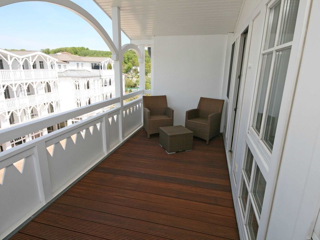 F: Seepark Sellin-Haus Baabe Whg 432 Penthouse mit Balkon detail 3