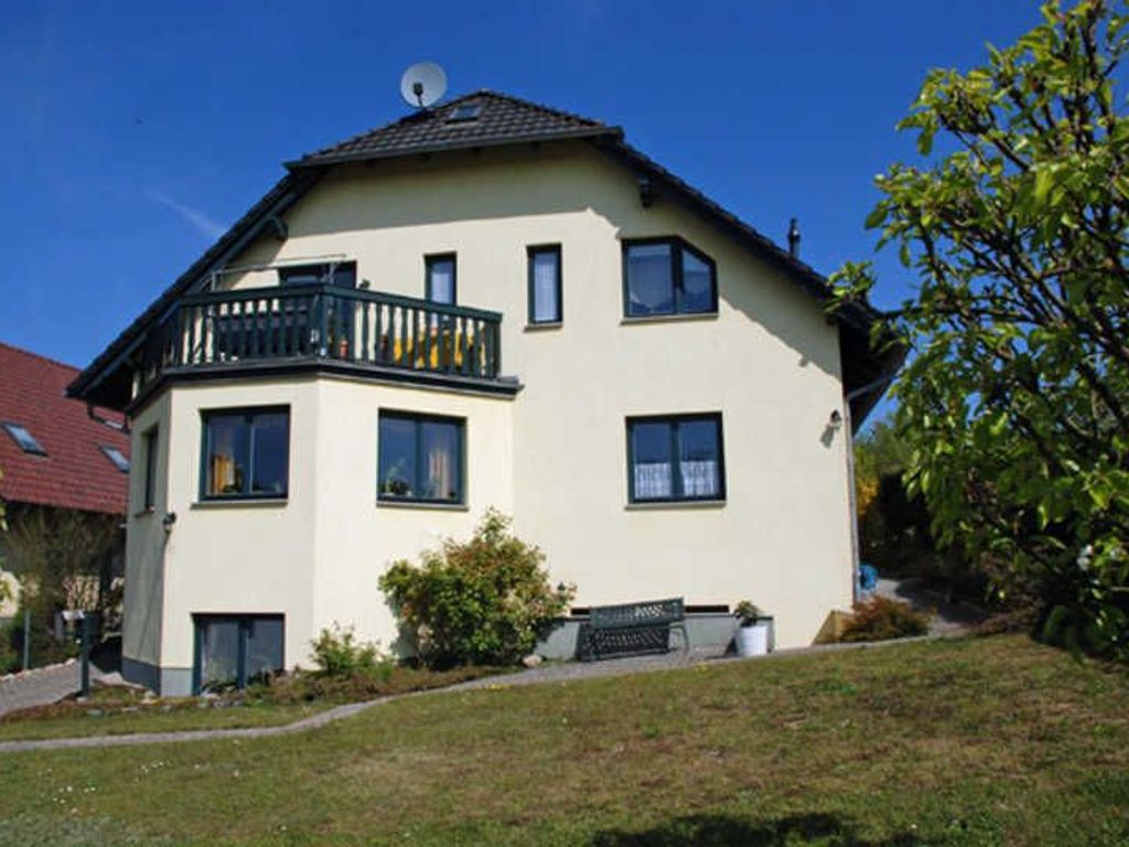 Ferienwohnungen mit Terrasse am Granitzwald