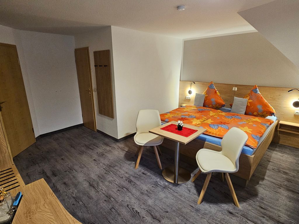 07 Doppelzimmer inkl. Frühstück - Pension mit Frühstück im Ostseebad Sellin detail 2