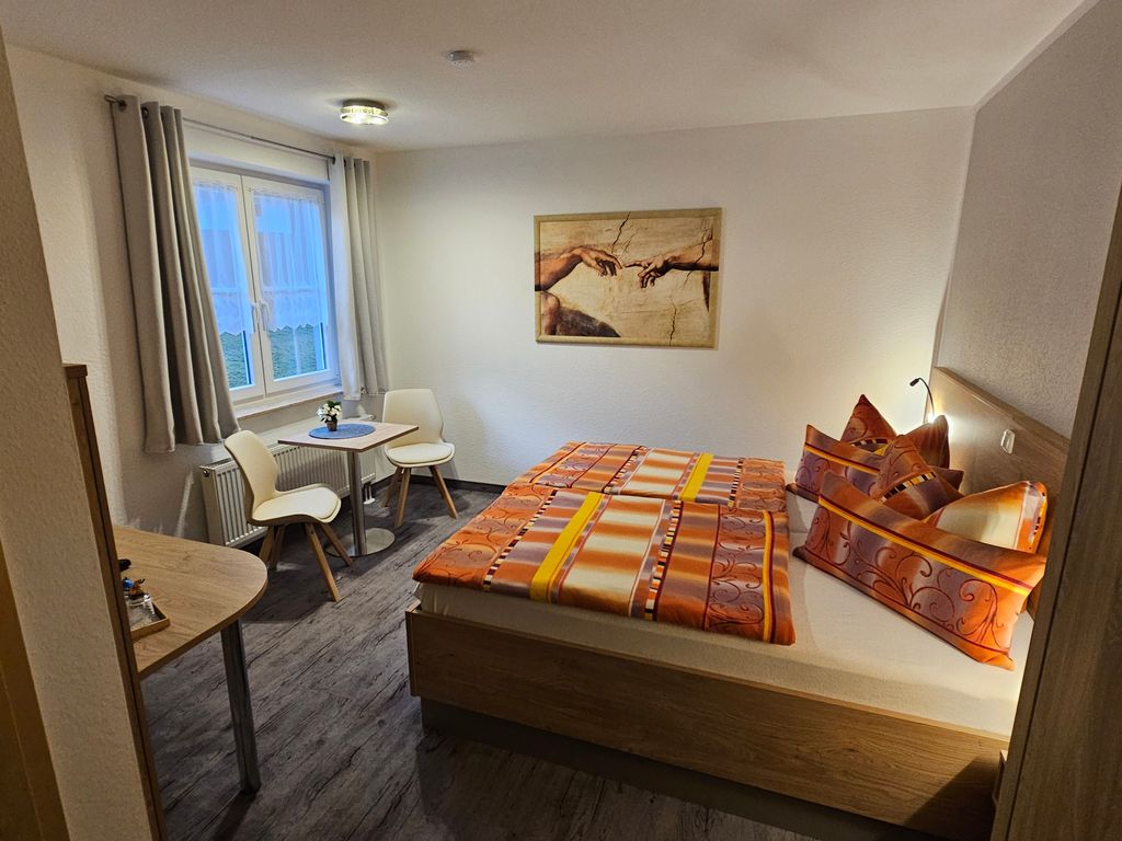 01 Doppelzimmer inkl. Frühstück - Pension mit Frühstück im Ostseebad Sellin detail 1