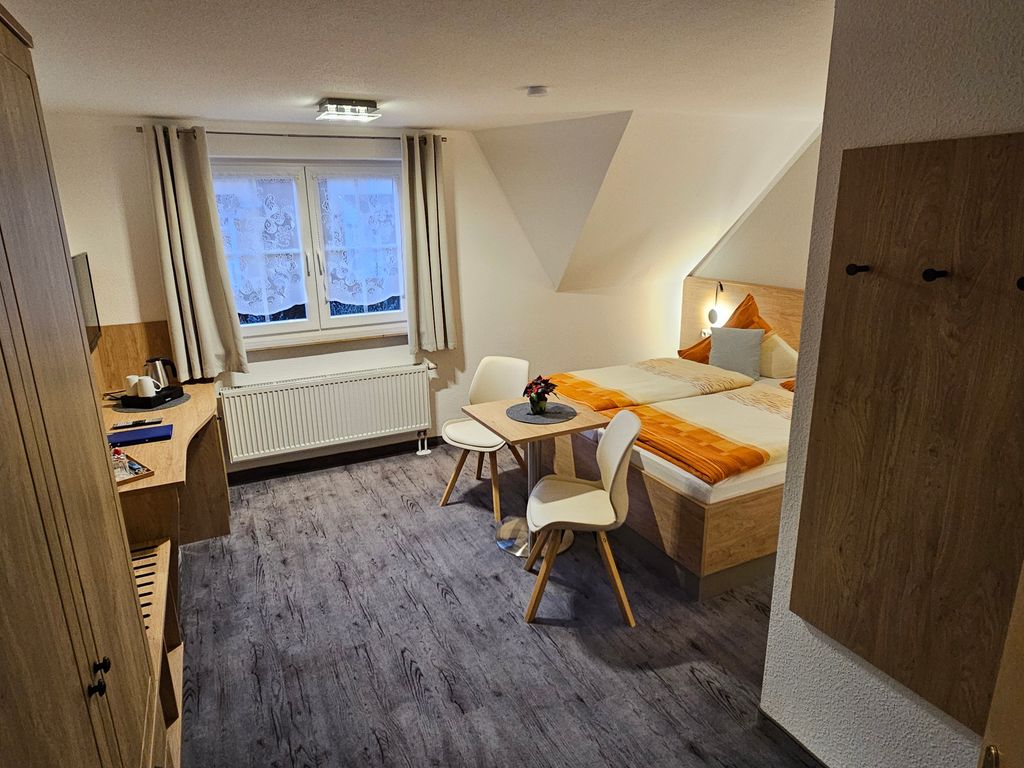 06 Doppelzimmer inkl. Frühstück - Pension mit Frühstück im Ostseebad Sellin detail 2