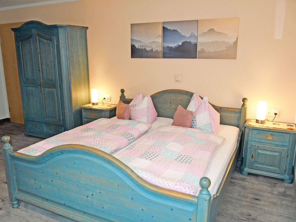 08 Doppelzimmer inkl. Frühstück - Pension mit Frühstück im Ostseebad Sellin detail 1