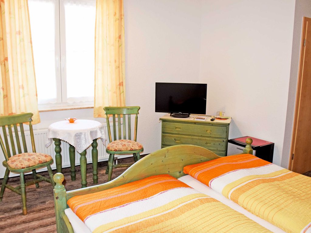 04 Doppelzimmer inkl. Frühstück - Pension mit Frühstück im Ostseebad Sellin detail 3