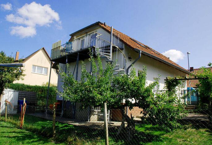 Ferienwohnungen mit Terrasse