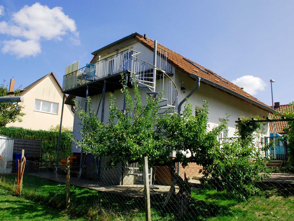 Ferienwohnungen mit Terrasse