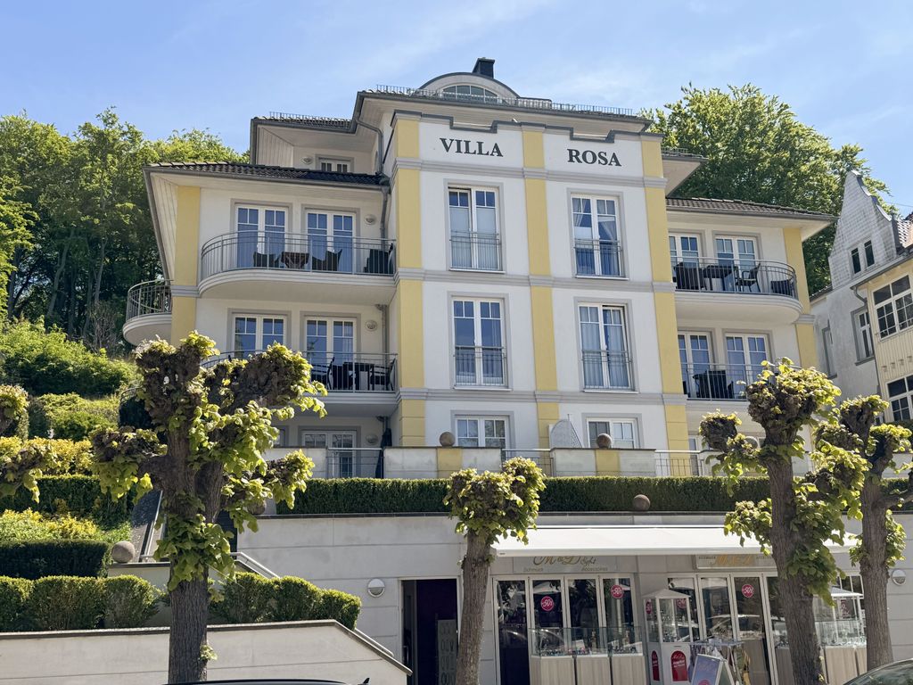 MR: Villa Rosa Whg. 09 StrandGut mit Nord/West Terrasse detail 1