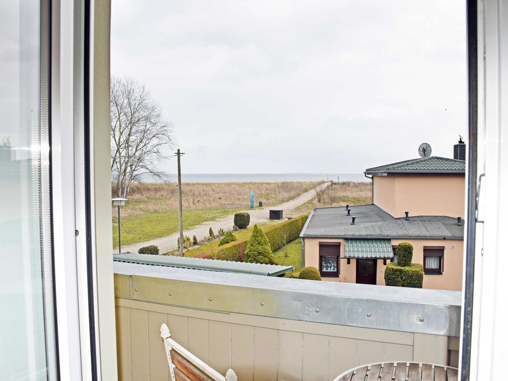 Ferienappartement 04 mit Meerblick - Strandhaus Göhren 100 m bis zum Badestrand! detail 2