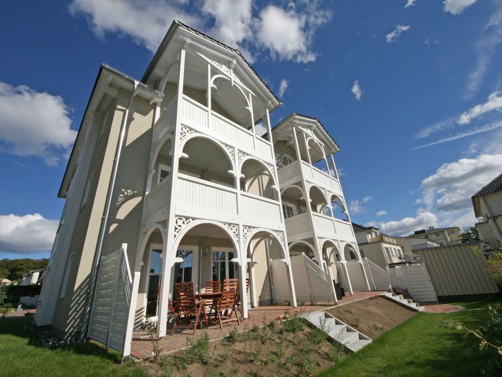 MR: Villa Wilhelmine Whg. 02 Wilhelm mit Terrasse detail 2