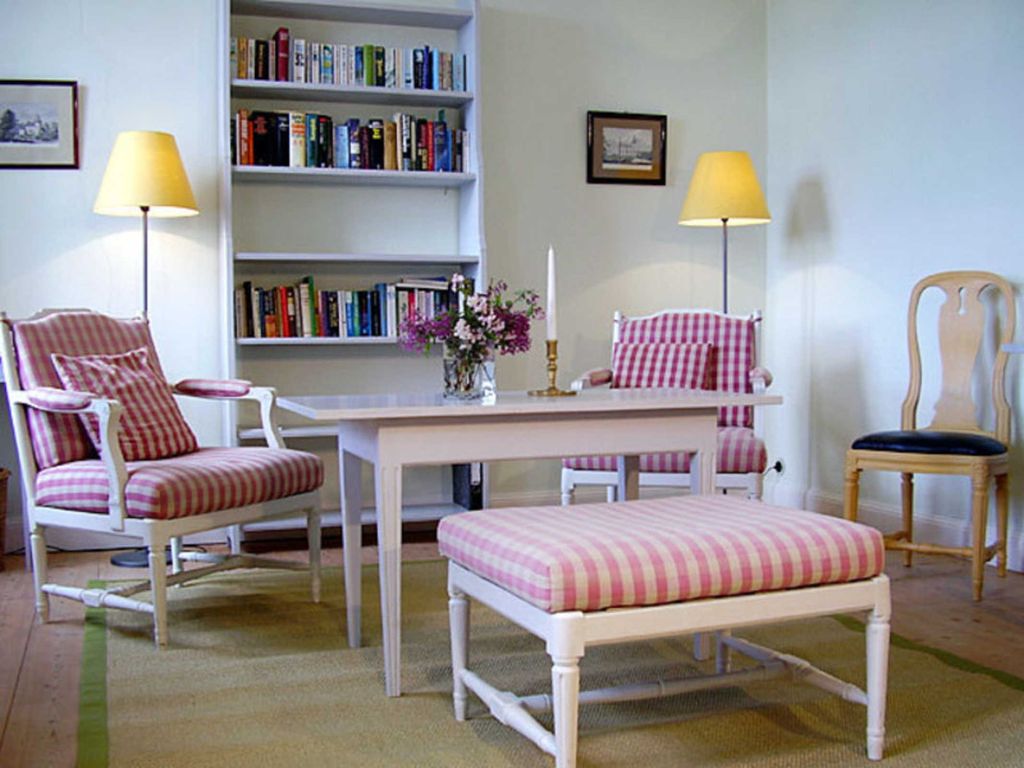 Herrenhaus - rechter Seitenflügel - Wohnung 2