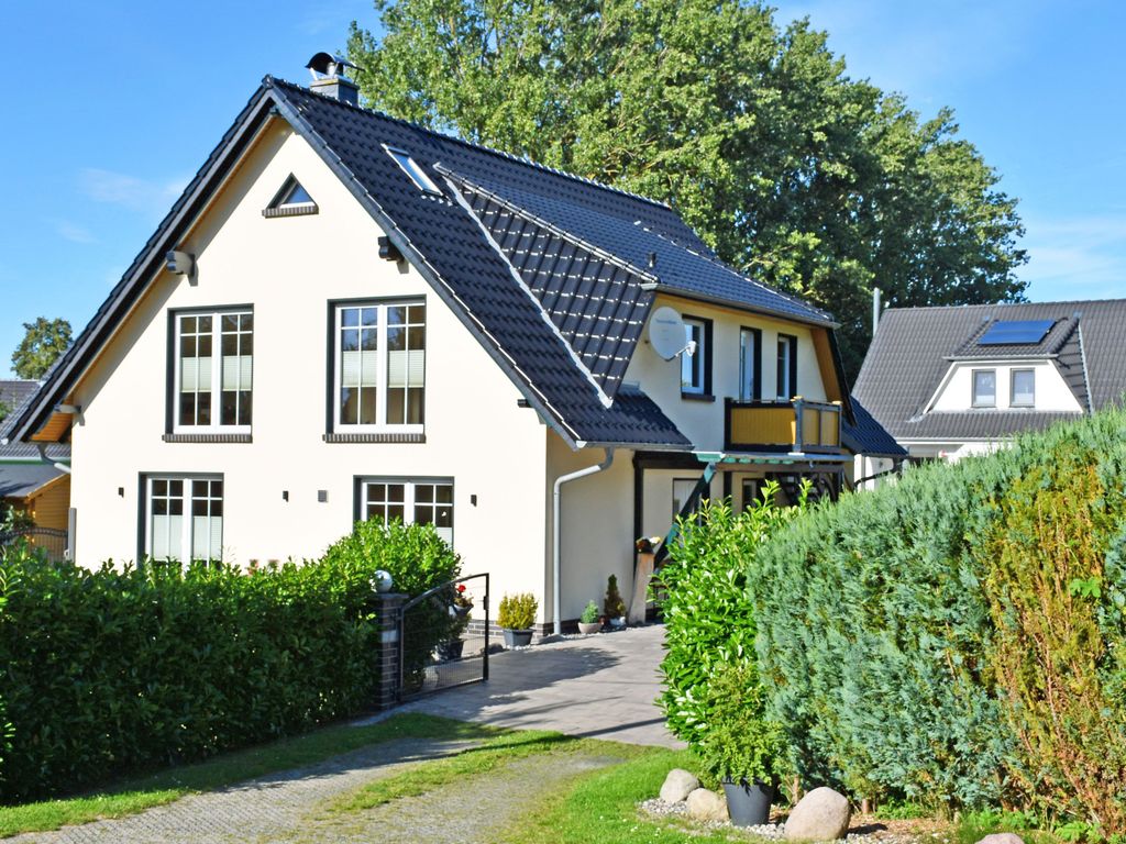 Ferienwohnungen zur Granitz mit Terrasse