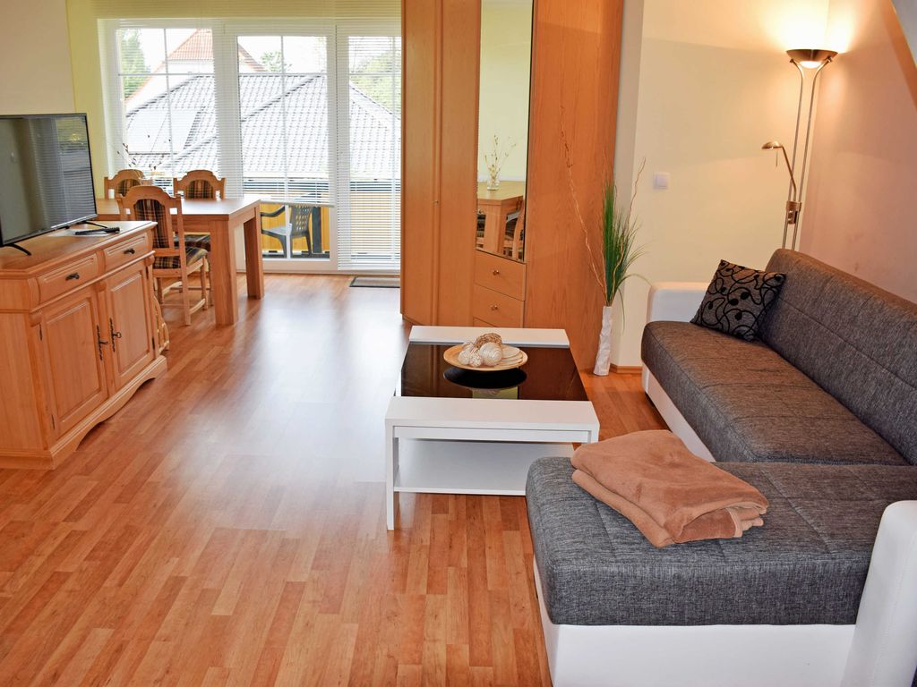 02 Ferienappartement zur Granitz mit Balkon