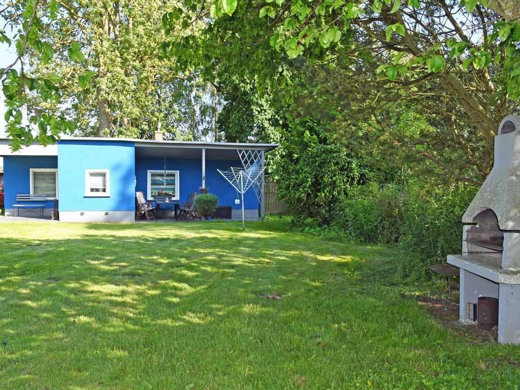 Ferienhaus mit Kamin und Terrasse detail 4
