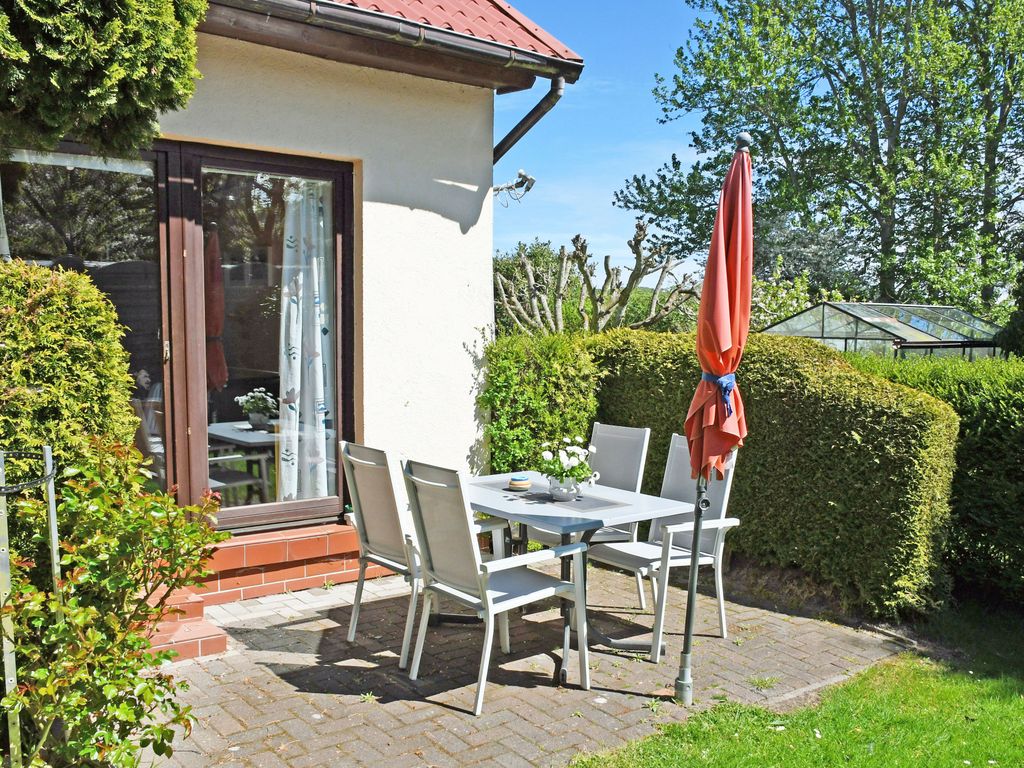 ruhig gelegene Ferienhäuser am Selliner See