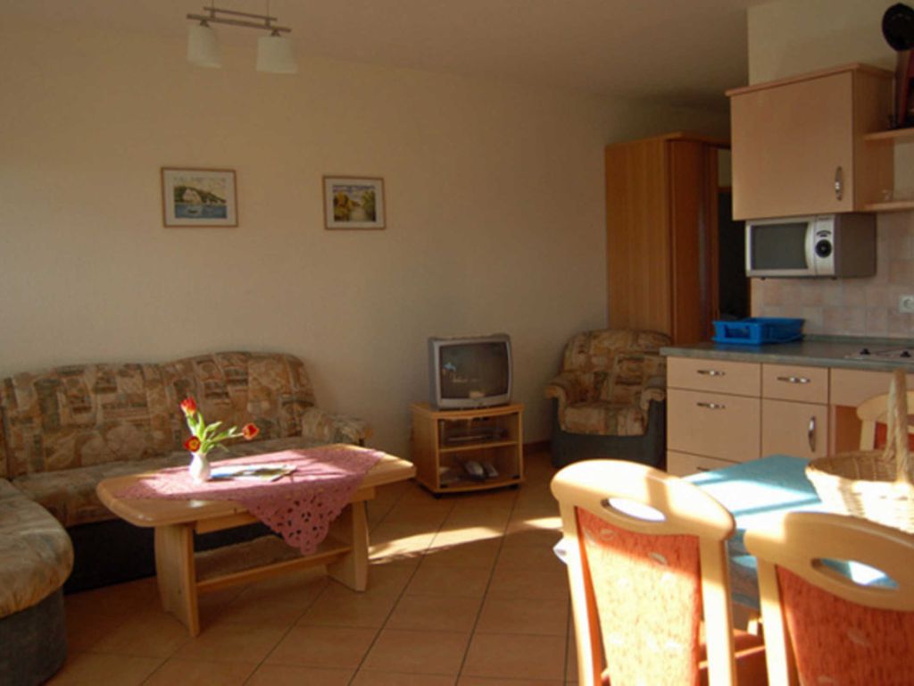 03 Ferienwohnung - Ferienhof auf Rügen detail 1