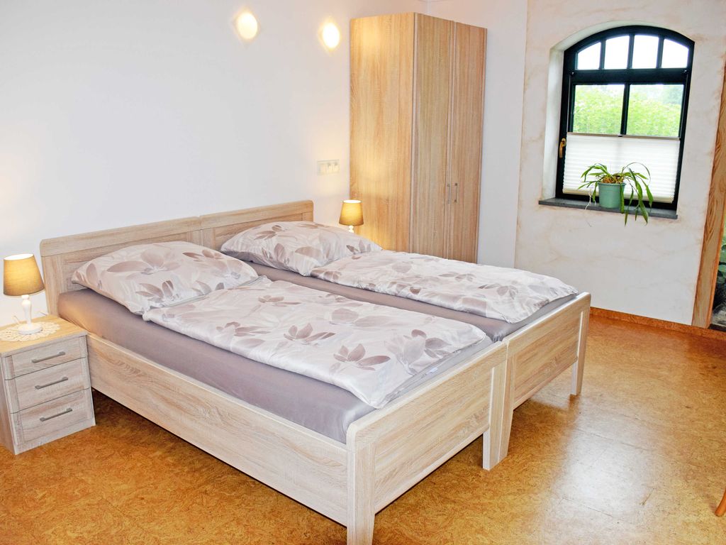 08 Ferienwohnung mit Terrasse