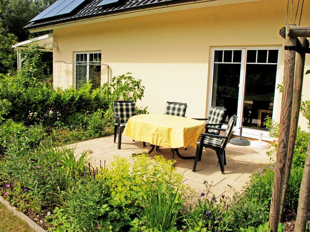 Ferienwohnung in Poseritz am Park auf Rügen detail 2