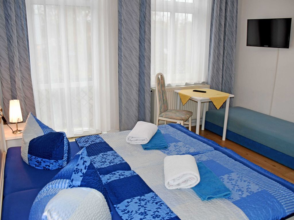 07 Doppelzimmer - Villa im Ostseebad Baabe detail 1