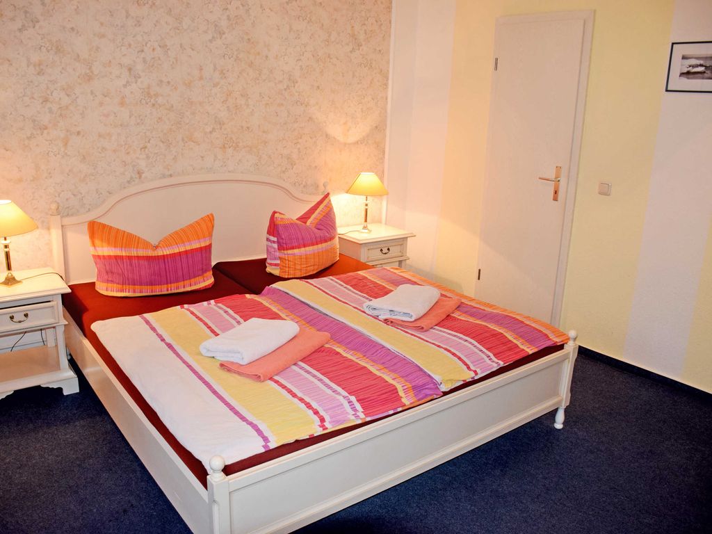 04 Doppelzimmer - Villa im Ostseebad Baabe detail 1